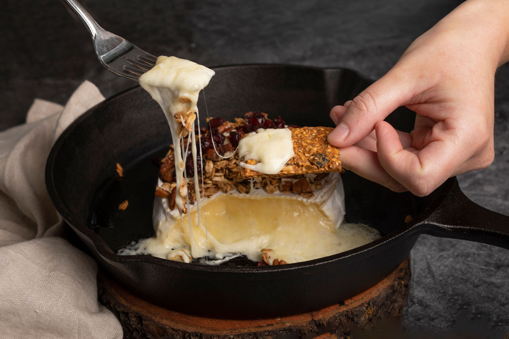 Brie fondant au granola et au sirop d'érable